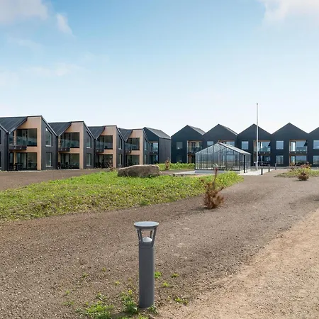 Kysthusene, Lejl 25 *